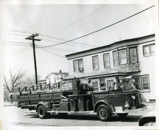 1952 American LaFrance 100 ft Aerial Ladder Truck